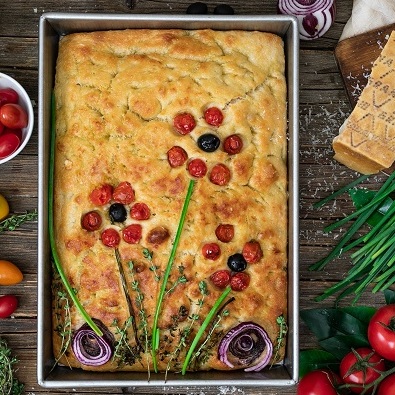 Focaccia de Primavera con Grana Padano